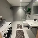 Skyresidence Luxury With & Garden View 아파트
