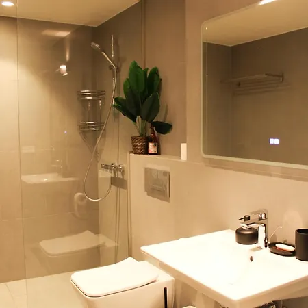 Skyresidence Luxury With & Garden View Tallinn